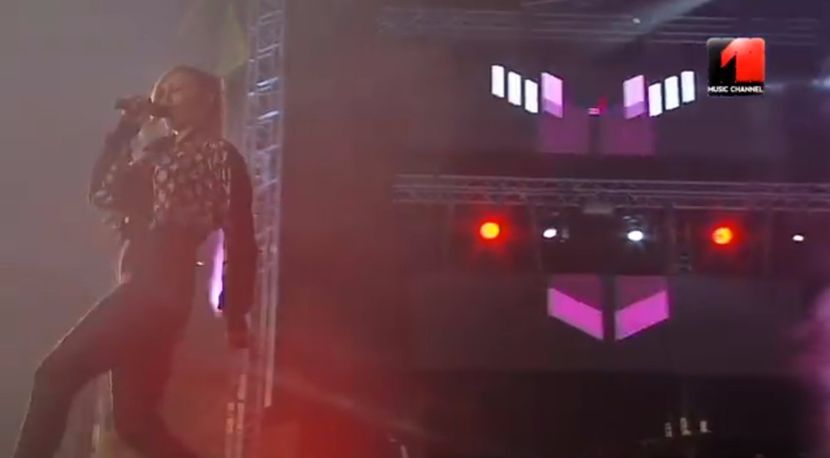 bandicam 2017-09-17 23-17-24-700 - 01 ae - pmv - 4