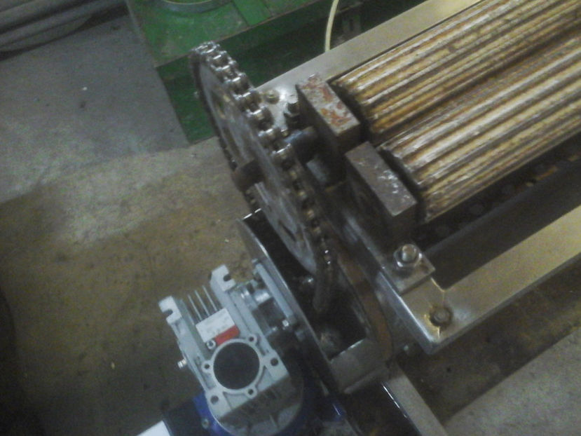  - 08 ZDROBITOR DEZBROBONITOR ACTIONAT ELECTRIC