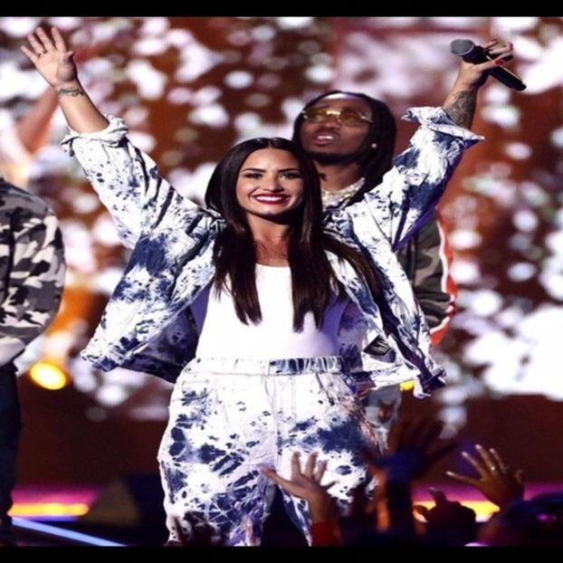 ♡ This picture was posted on 25Septembrie. - trying to be a rainbow challenge2