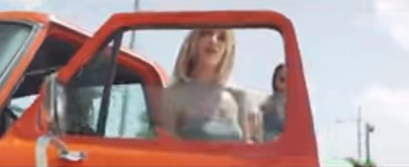 bandicam 2017-09-26 18-59-33-751 - A - Out of my mind