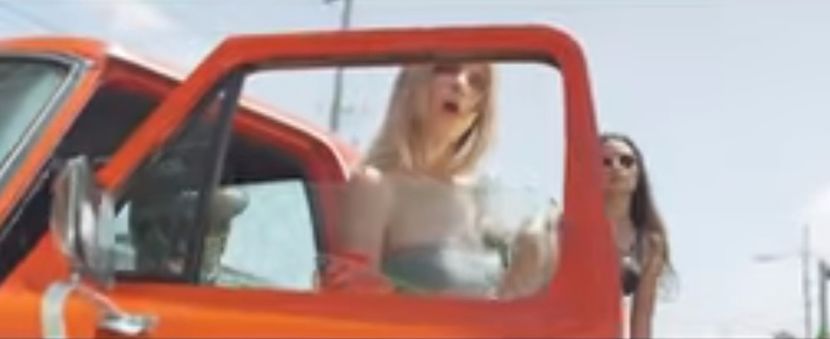 bandicam 2017-09-26 18-59-33-941 - A - Out of my mind