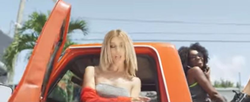 bandicam 2017-09-26 19-00-20-789 - A - Out of my mind