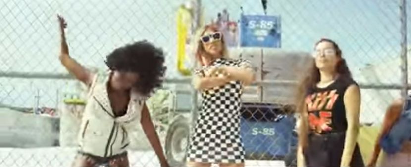 bandicam 2017-09-26 19-00-25-853 - A - Out of my mind