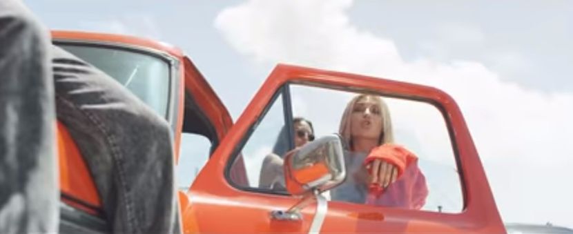 bandicam 2017-09-26 19-00-31-647 - A - Out of my mind