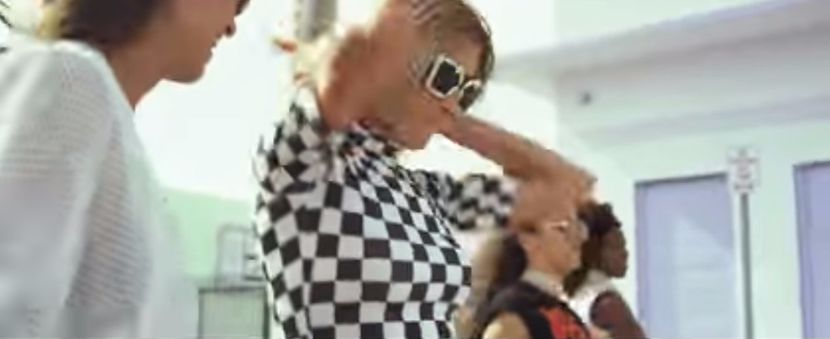 bandicam 2017-09-26 19-00-37-553 - A - Out of my mind