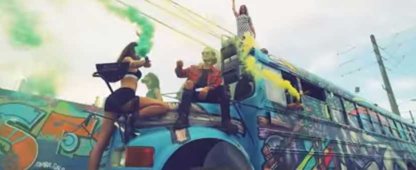 bandicam 2017-09-26 19-00-45-226 - A - Out of my mind