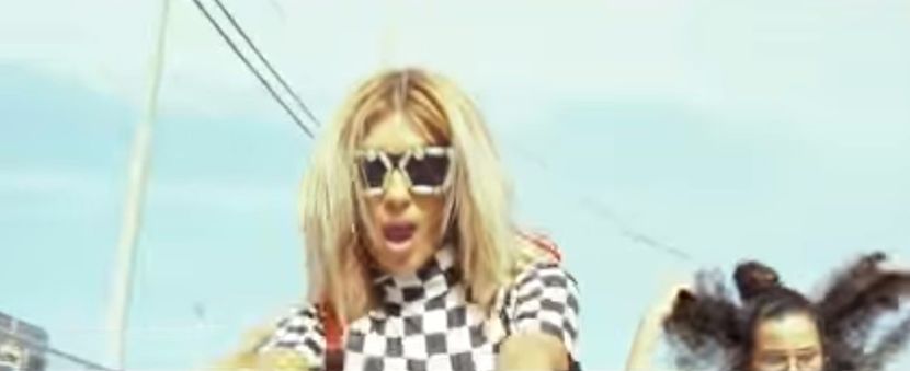 bandicam 2017-09-26 19-00-48-871 - A - Out of my mind