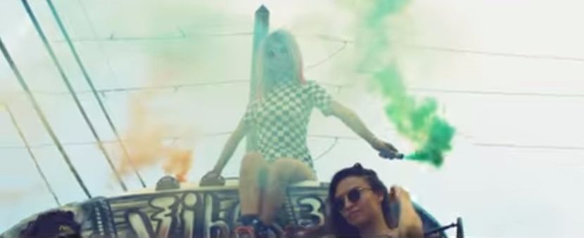 bandicam 2017-09-26 19-00-58-815 - A - Out of my mind