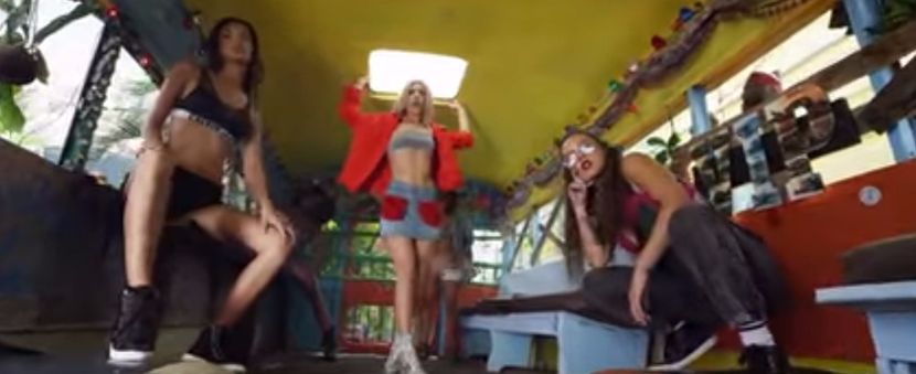 bandicam 2017-09-26 19-01-09-154 - A - Out of my mind