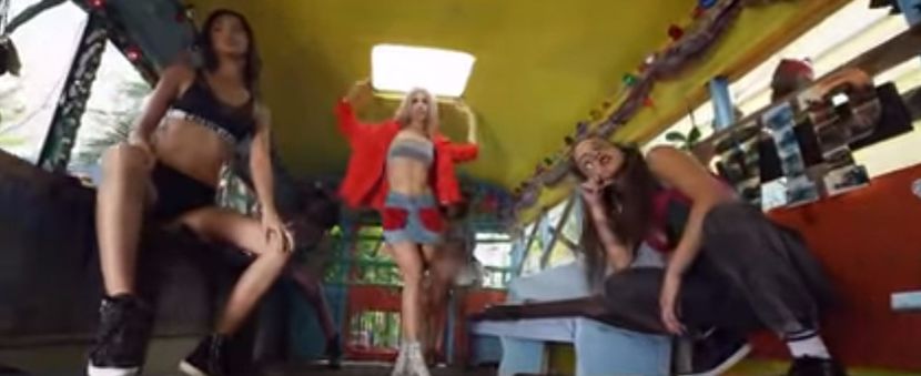 bandicam 2017-09-26 19-01-09-426 - A - Out of my mind