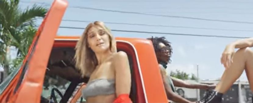 bandicam 2017-09-26 19-01-19-526 - A - Out of my mind