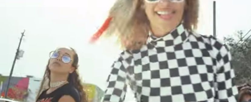 bandicam 2017-09-26 19-02-07-720 - A - Out of my mind