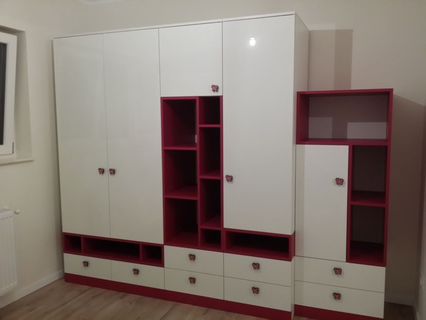 Adi & Diana - Lucrarile melE