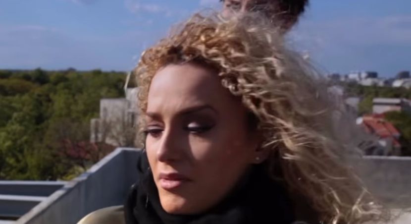 bandicam 2017-09-27 19-31-13-012 - Alexia