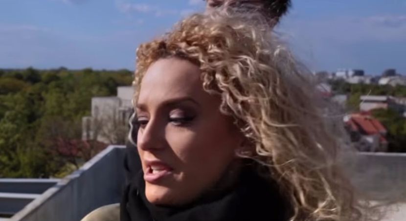 bandicam 2017-09-27 19-31-13-182 - Alexia