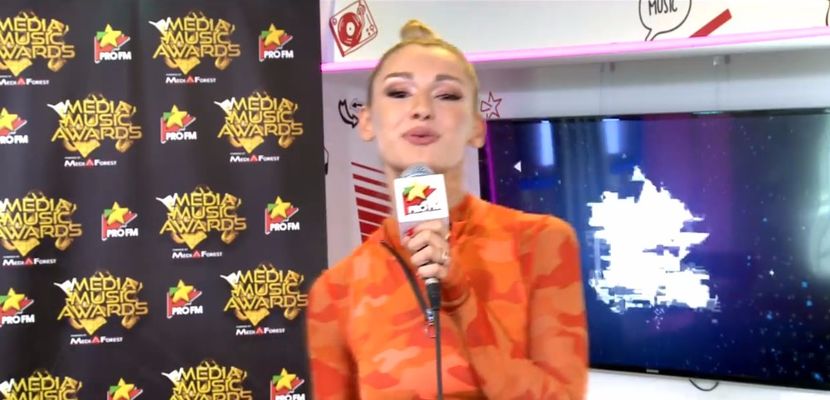 bandicam 2017-09-28 02-06-54-259 - a Alina - Ali poze noi dar puse recent 13