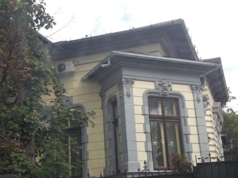  - Bucureşti din maşină