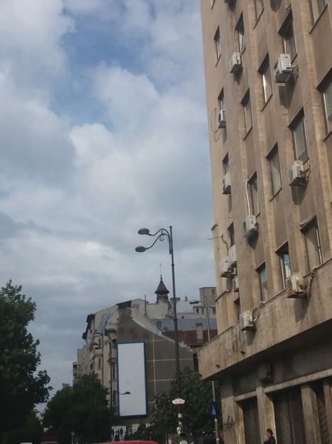  - Bucureşti din maşină