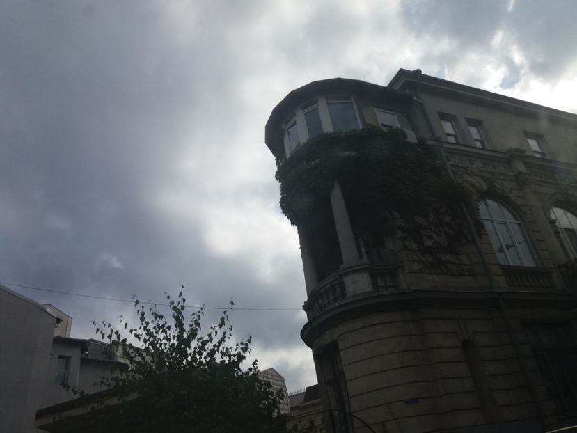  - Bucureşti din maşină