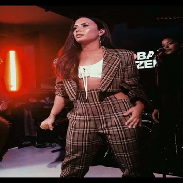 ♡ This picture was posted on 29Septembrie. - trying to be a rainbow challenge2