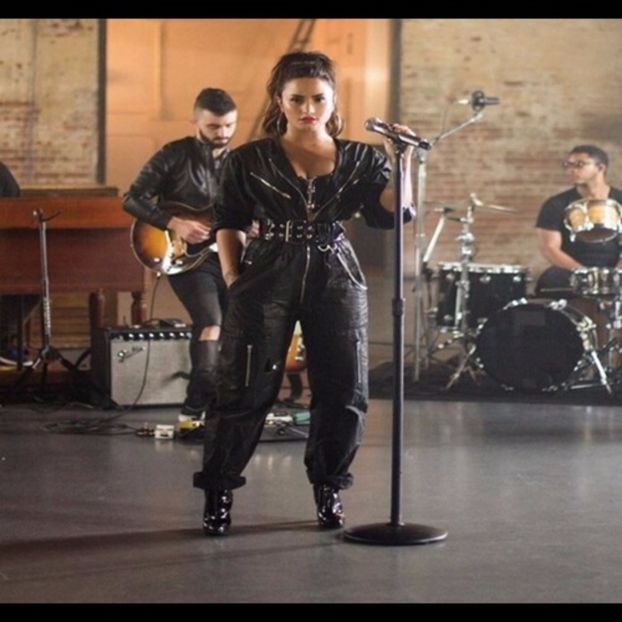 ♡ This picture was posted on 30Septembrie. - trying to be a rainbow challenge2