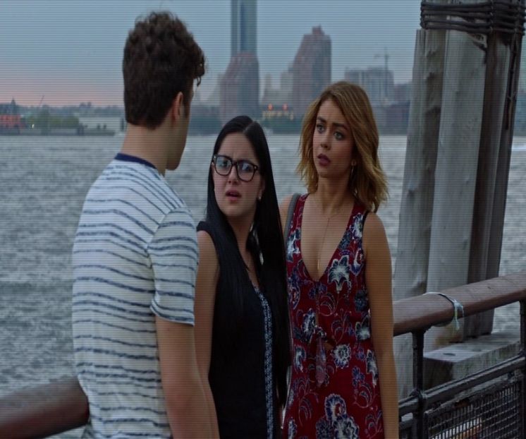 — Ridic privirea pe persoana care intrase, respectiv se așezase la o masă. Îmi iau carnețelul - epis x 04 - you ll save