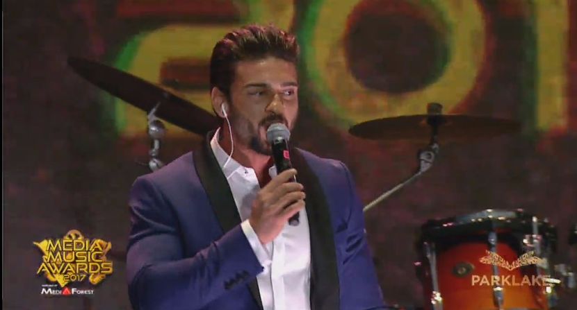 bandicam 2017-10-03 19-14-22-989 - 01 Dorian scena