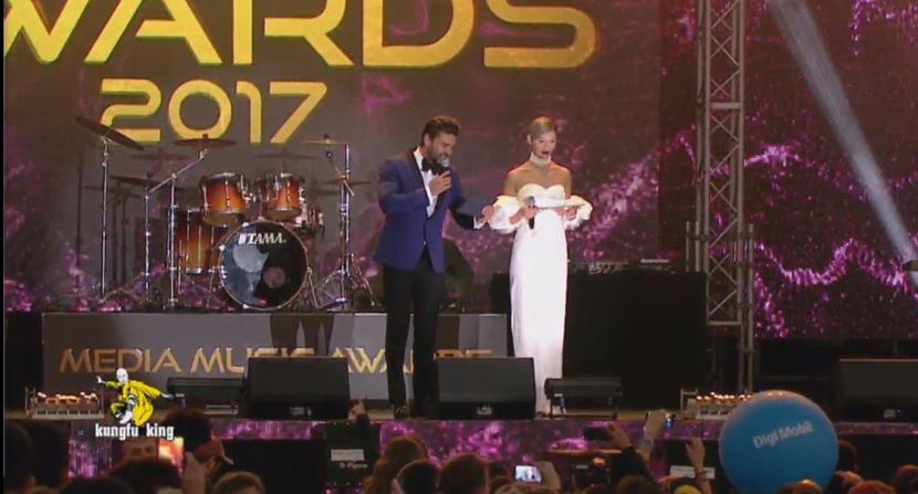 bandicam 2017-10-03 19-04-45-980 - 01 Alina si Dorian scena