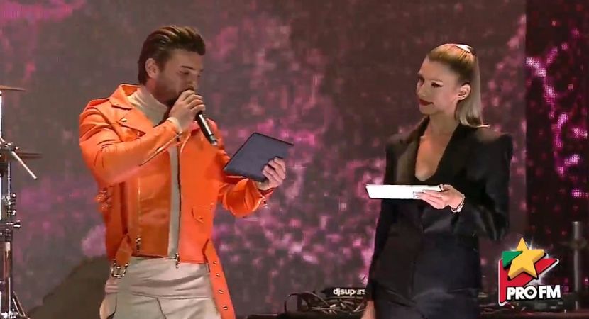 bandicam 2017-10-03 20-12-03-805 - 01 Alina si Dorian scena