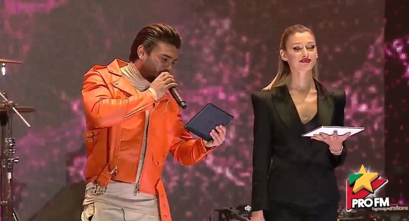 bandicam 2017-10-03 20-12-10-083 - 01 Alina si Dorian scena