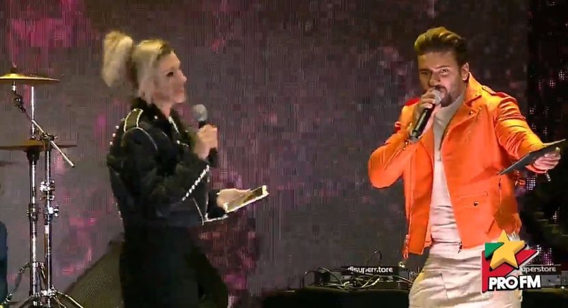 bandicam 2017-10-03 20-59-16-203 - 01 Alina si Dorian scena