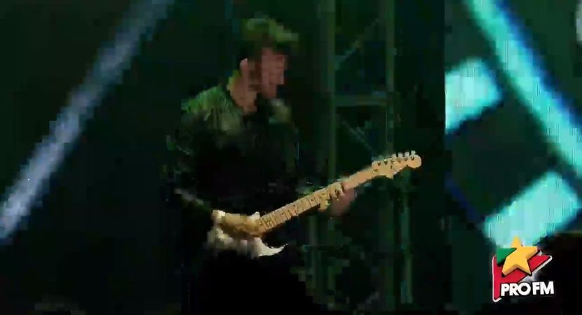 bandicam 2017-10-03 21-56-39-498 - 01 Alina scena concert