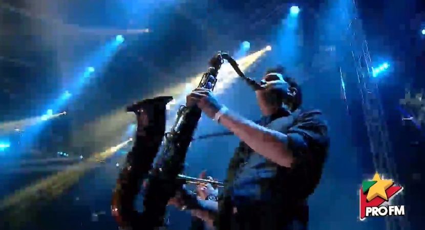 bandicam 2017-10-03 21-58-15-482 - 01 Alina scena concert