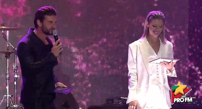 bandicam 2017-10-03 22-14-35-161 - 01 Alina si Dorian scena