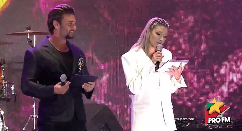 bandicam 2017-10-03 22-14-41-357 - 01 Alina si Dorian scena