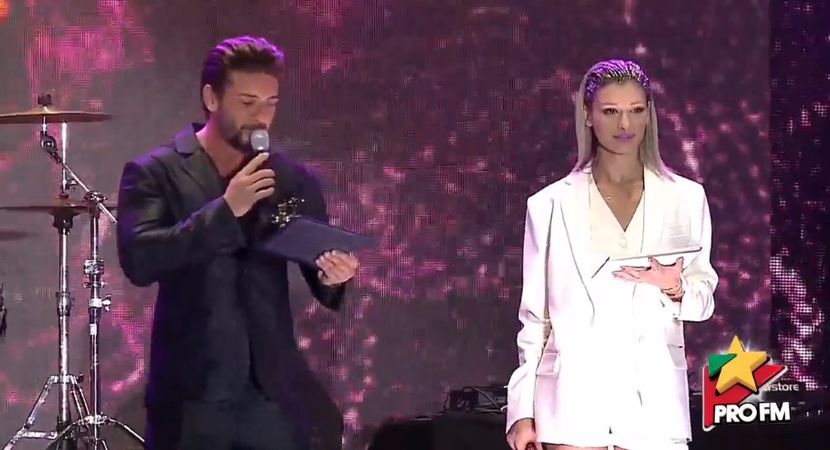 bandicam 2017-10-03 22-15-13-923 - 01 Alina si Dorian scena