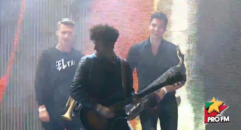 bandicam 2017-10-03 22-01-05-273 - 01 Alina scena concert