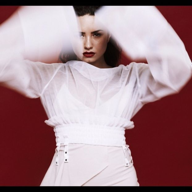 ♡ This picture was posted on 6Octombrie. - trying to be a rainbow challenge2