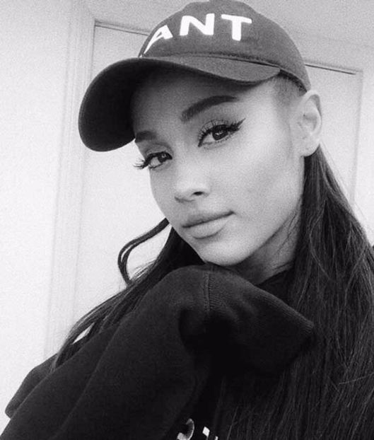 Ariana Grande - Elimina vedeta