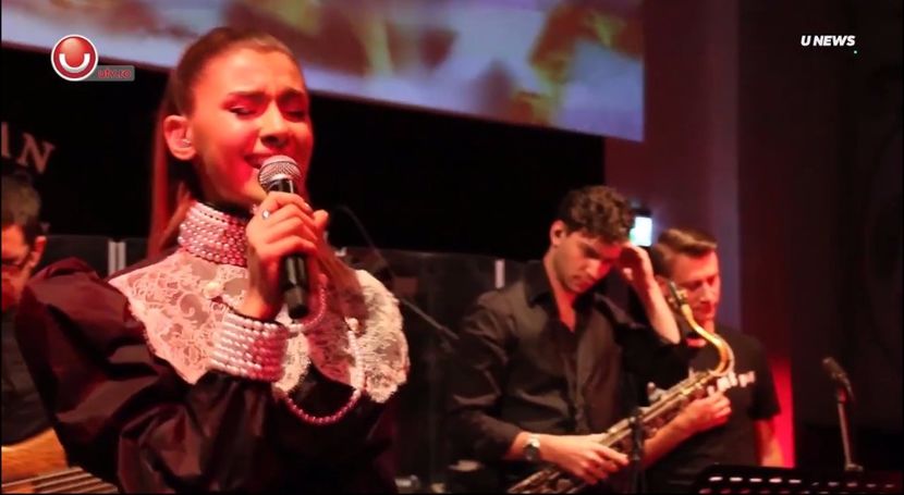 bandicam 2017-10-09 17-54-56-101 - a Alina - Ali poze noi dar puse recent 13