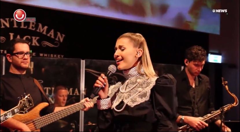 bandicam 2017-10-09 17-54-58-617 - a Alina - Ali poze noi dar puse recent 13