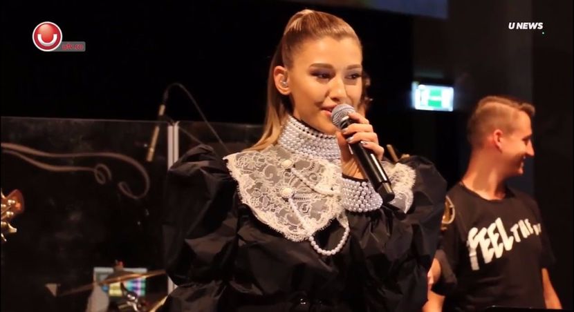 bandicam 2017-10-09 17-55-40-629 - a Alina - Ali poze noi dar puse recent 13