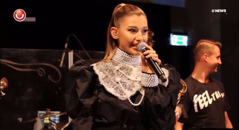 bandicam 2017-10-09 17-55-40-849 - a Alina - Ali poze noi dar puse recent 13