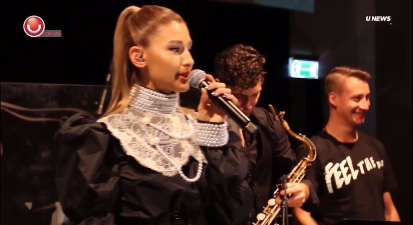 bandicam 2017-10-09 17-55-41-591 - a Alina - Ali poze noi dar puse recent 13