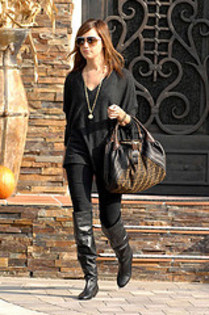 3086789217_ccd46b433f_m