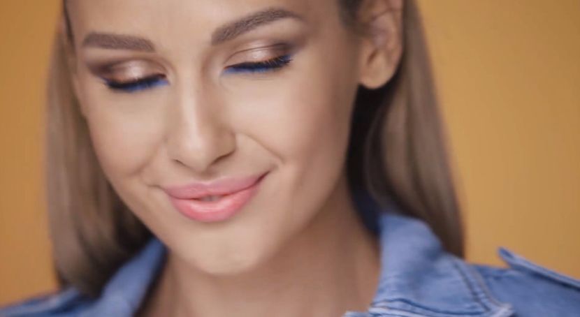 bandicam 2017-10-25 11-43-59-727 - 01ai