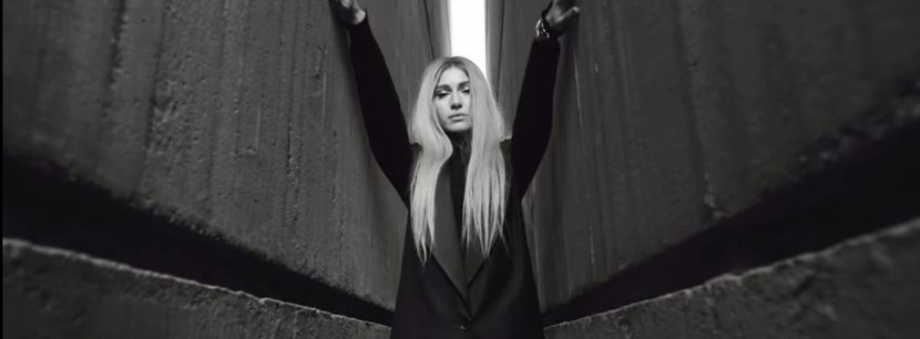 bandicam 2017-10-27 10-50-48-152 - A - Imi dia curaj