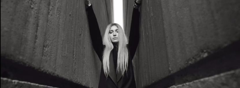 bandicam 2017-10-27 10-50-49-123 - A - Imi dia curaj