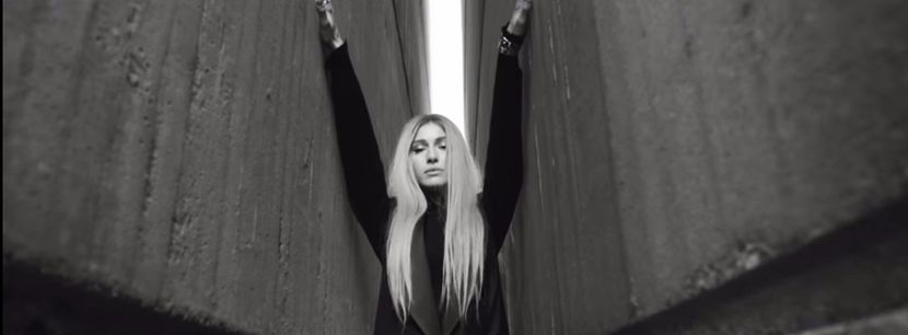 bandicam 2017-10-27 10-50-49-375 - A - Imi dia curaj