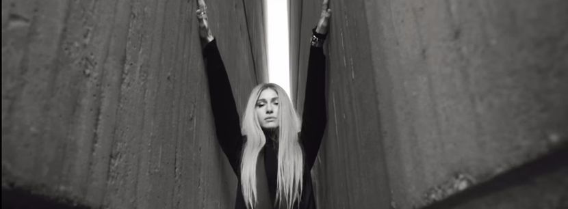 bandicam 2017-10-27 10-50-49-659 - A - Imi dia curaj